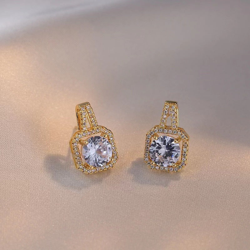 The Aurelia Set