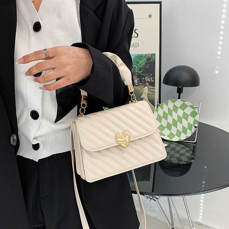 The Amoura Bag