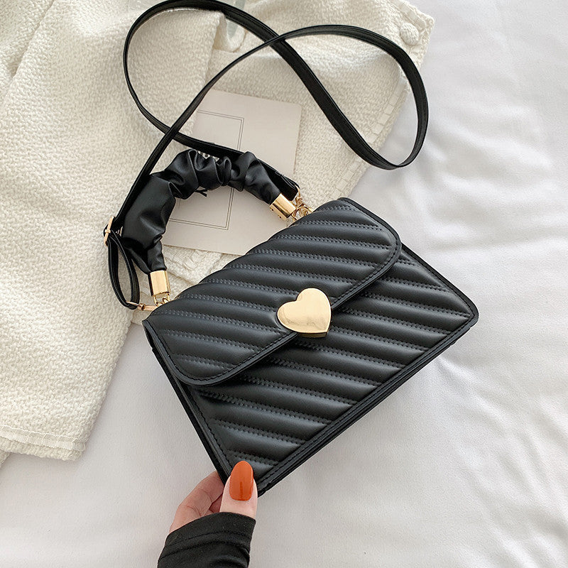 The Amoura Bag