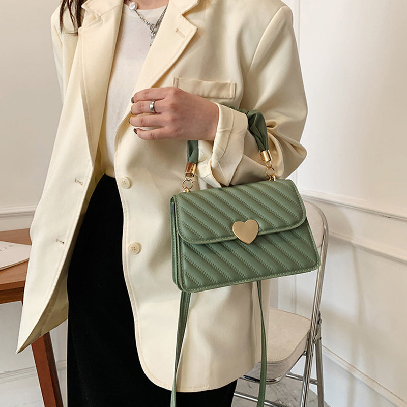 The Amoura Bag